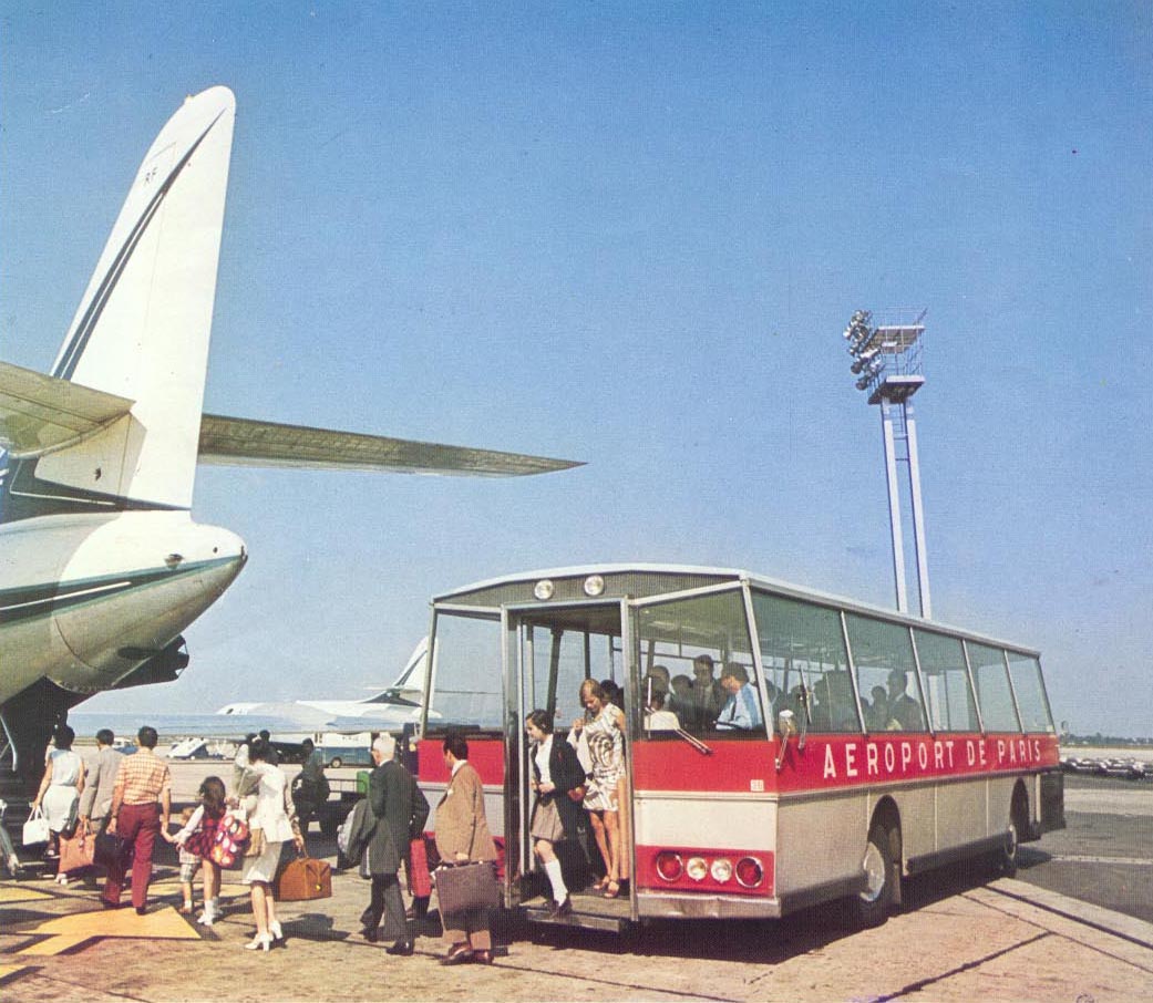 2- BUS DE PISTE AEROPORT